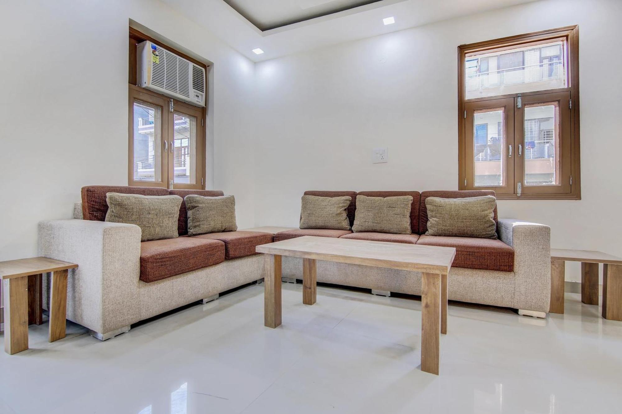 Collection O 77421 Near Medanta hospital Gurgaon Exterior foto