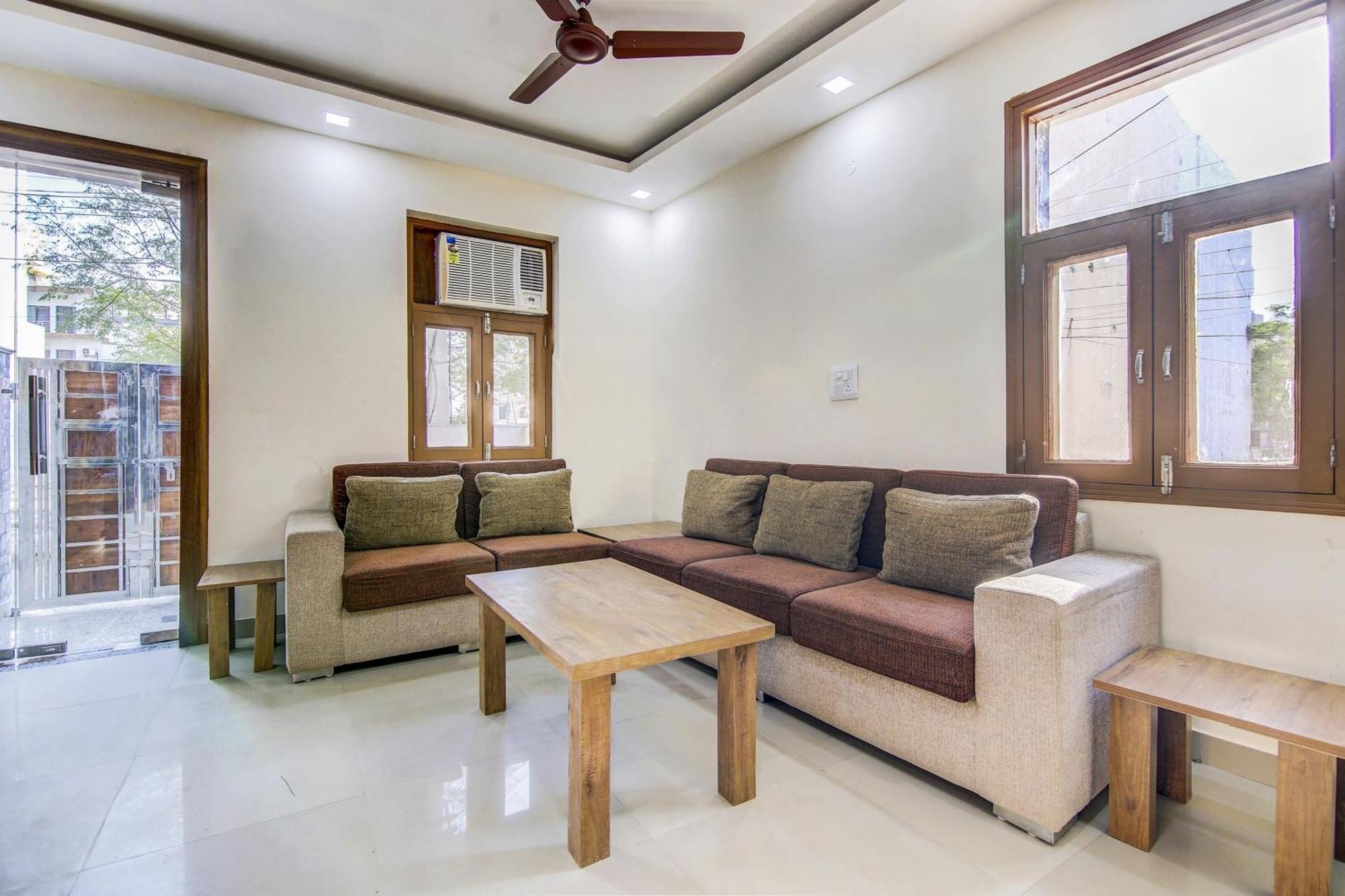 Collection O 77421 Near Medanta hospital Gurgaon Exterior foto